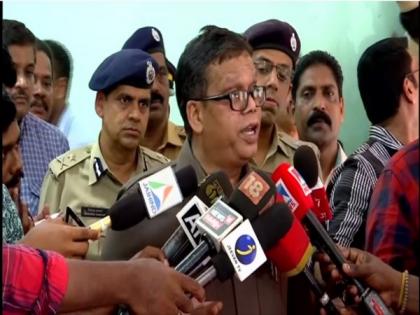 K'taka DGP assured that detained journalists will be released, says Kerala DGP | K'taka DGP assured that detained journalists will be released, says Kerala DGP K'taka DGP assured that detained journalists will be released, says Kerala DGP | K'taka DGP assured that detained journalists will be released, says Kerala DGP