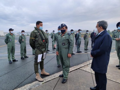IAF Chief Bhadauria visits Rafale Conversion Training Center, Bordeaux- Merignac | IAF Chief Bhadauria visits Rafale Conversion Training Center, Bordeaux- Merignac