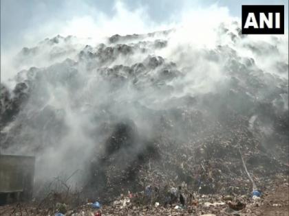 Bhalswa landfill fire: Delhi govt imposes Rs 50 lakh fine on North MCD | Bhalswa landfill fire: Delhi govt imposes Rs 50 lakh fine on North MCD