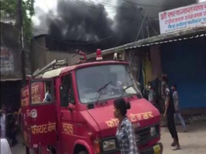 Fire under control at Bhopal's Itwara market | Fire under control at Bhopal's Itwara market