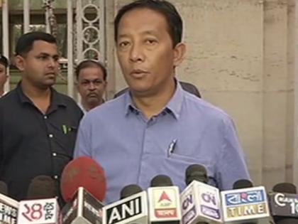 GJMM leader Binay Tamang demands 'constitutional justice' for hills | GJMM leader Binay Tamang demands 'constitutional justice' for hills GJMM leader Binay Tamang demands 'constitutional justice' for hills | GJMM leader Binay Tamang demands 'constitutional justice' for hills