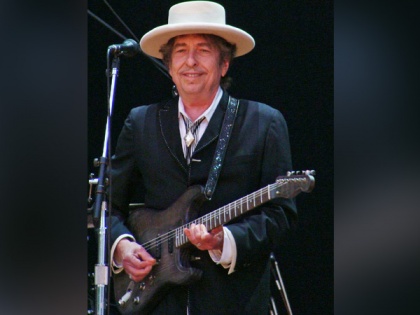 Bob Dylan wins lawsuit against co-writer Jacques Levy's estate | Bob Dylan wins lawsuit against co-writer Jacques Levy's estate