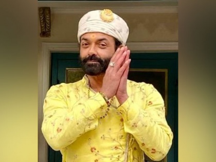 Bobby Deol thanks fans for giving 'positive response' to his 'negative role' in Aashram | Bobby Deol thanks fans for giving 'positive response' to his 'negative role' in Aashram