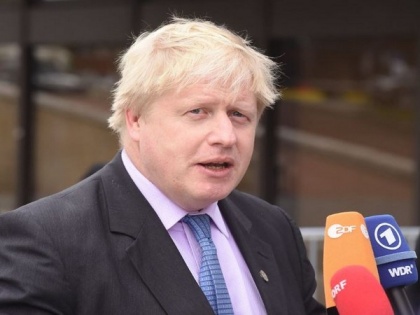 Day after promising action against Huawei, Boris Johnson clicks selfie using company's phone | Day after promising action against Huawei, Boris Johnson clicks selfie using company's phone