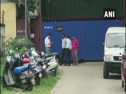 CBI team reaches residence of former Manipur CM Ibobi Singh for questioning | CBI team reaches residence of former Manipur CM Ibobi Singh for questioning