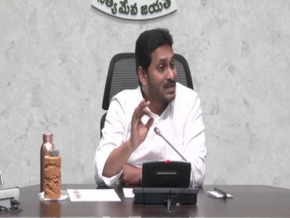 Andhra CM reviews flood situation in state | Andhra CM reviews flood situation in state