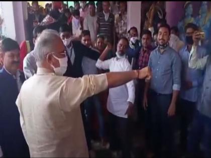 To invoke 'good luck for everyone', Bhupesh Baghel undergoes traditional flagellation on Govardhan Puja | To invoke 'good luck for everyone', Bhupesh Baghel undergoes traditional flagellation on Govardhan Puja