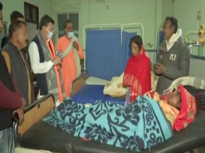 Uttarakhand CM Pushkar Singh Dhami conducts on-site inspection of Civil Hospital in Khatima | Uttarakhand CM Pushkar Singh Dhami conducts on-site inspection of Civil Hospital in Khatima