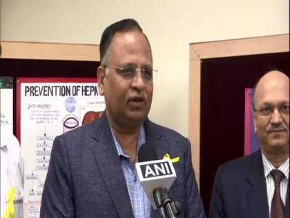 Reports of 12 suspected patients of Omicron variant of COVID-19 expected by tomorrow: Delhi Health Minister Satyendar Jain | Reports of 12 suspected patients of Omicron variant of COVID-19 expected by tomorrow: Delhi Health Minister Satyendar Jain