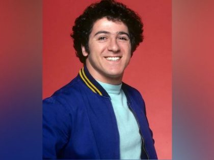 'Laverne and Shirley' actor and Tony Award nominee Eddie Mekka dies at 69 | 'Laverne and Shirley' actor and Tony Award nominee Eddie Mekka dies at 69