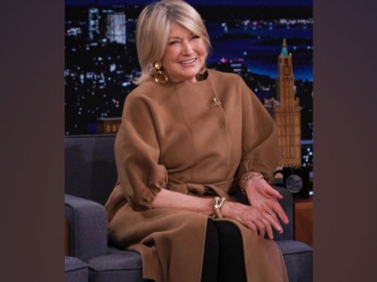 Martha Stewart confirms she's dating someone | Martha Stewart confirms she's dating someone