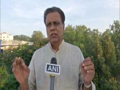 Telangana BJP terms KCR's support to Bharat Bandh as 'politically motivated' | Telangana BJP terms KCR's support to Bharat Bandh as 'politically motivated' Telangana BJP terms KCR's support to Bharat Bandh as 'politically motivated' | Telangana BJP terms KCR's support to Bharat Bandh as 'politically motivated'