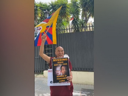 Protests in Barcelona against Chinese govt seeking details about Tibet's 11th Panchen Lama | Protests in Barcelona against Chinese govt seeking details about Tibet's 11th Panchen Lama