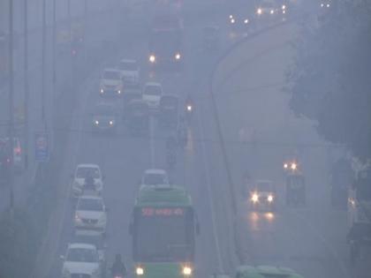 Delhi's air quality in 'very poor' category; AQI at 398 | Delhi's air quality in 'very poor' category; AQI at 398 Delhi's air quality in 'very poor' category; AQI at 398 | Delhi's air quality in 'very poor' category; AQI at 398