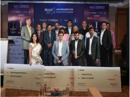"The key is to develop yourself at least 1 percent every time," says Niranjan Hiranandani, MD of Hiranandani Group at Bigleap 2021 Startup Awards | "The key is to develop yourself at least 1 percent every time," says Niranjan Hiranandani, MD of Hiranandani Group at Bigleap 2021 Startup Awards