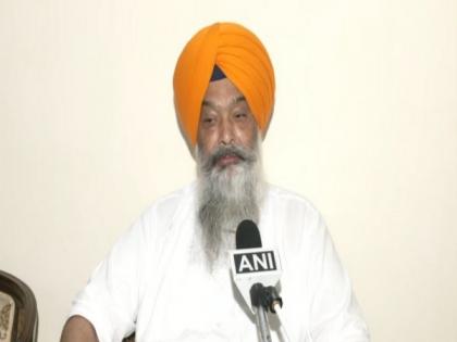 Congress has history of 'insult', 'use and throw' its own leaders: Shiromani Akali Dal leader | Congress has history of 'insult', 'use and throw' its own leaders: Shiromani Akali Dal leader