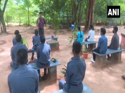 Amid COVID-19 pandemic, Puducherry college comes up with open-air classrooms | Amid COVID-19 pandemic, Puducherry college comes up with open-air classrooms