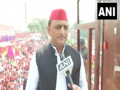 UP govt has not taken any big decision in last 4.5 years, alleges Akhilesh Yadav | UP govt has not taken any big decision in last 4.5 years, alleges Akhilesh Yadav