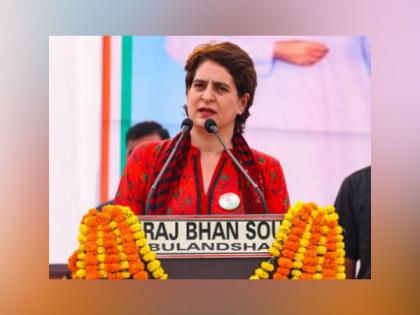 "Mahila hoon lad sakti hoon": Priyanka Gandhi Vadra's 100-day action plan to reach 5 cr UP women voters | "Mahila hoon lad sakti hoon": Priyanka Gandhi Vadra's 100-day action plan to reach 5 cr UP women voters "Mahila hoon lad sakti hoon": Priyanka Gandhi Vadra's 100-day action plan to reach 5 cr UP women voters | "Mahila hoon lad sakti hoon": Priyanka Gandhi Vadra's 100-day action plan to reach 5 cr UP women voters