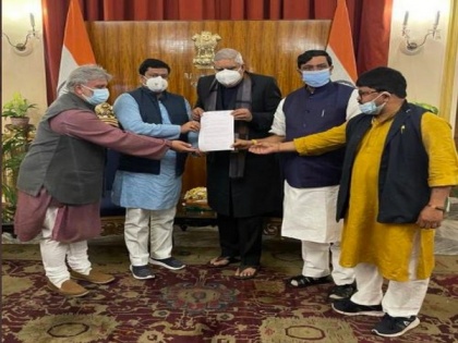 West Bengal BJP delegation meets Governor Dhankhar, submits memorandum to President over PM's security breach | West Bengal BJP delegation meets Governor Dhankhar, submits memorandum to President over PM's security breach