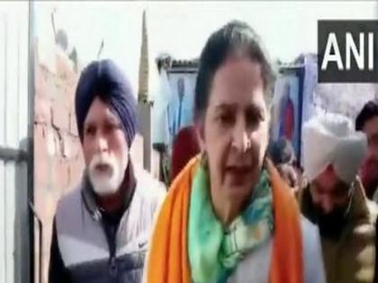 Don't know her, says Navjot Kaur after Sidhu's sister alleges Punjab Congress Chief abandoned mother | Don't know her, says Navjot Kaur after Sidhu's sister alleges Punjab Congress Chief abandoned mother