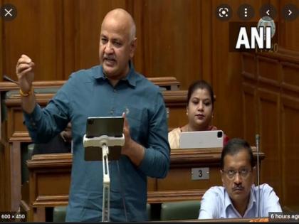 Soon Delhi to have nightlife like Mumbai, says Sisodia | Soon Delhi to have nightlife like Mumbai, says Sisodia