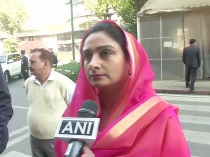 Harsimrat K Badal slams Kejriwal for insulting farmer struggle with 'cheap theatrics' | Harsimrat K Badal slams Kejriwal for insulting farmer struggle with 'cheap theatrics' Harsimrat K Badal slams Kejriwal for insulting farmer struggle with 'cheap theatrics' | Harsimrat K Badal slams Kejriwal for insulting farmer struggle with 'cheap theatrics'