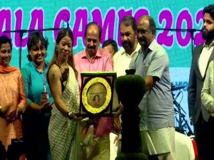 Boxer Mary Kom honoured with Lifetime Achievement Award by Kerala Olympic Association | Boxer Mary Kom honoured with Lifetime Achievement Award by Kerala Olympic Association