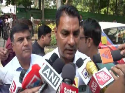 Several independent candidates extend support to BJP in Haryana | Several independent candidates extend support to BJP in Haryana Several independent candidates extend support to BJP in Haryana | Several independent candidates extend support to BJP in Haryana
