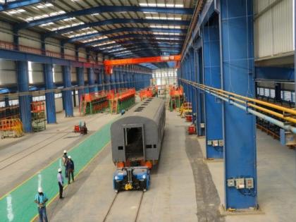 Marathwada Rail Coach Factory produced first coach shell on Good Governance Day | Marathwada Rail Coach Factory produced first coach shell on Good Governance Day Marathwada Rail Coach Factory produced first coach shell on Good Governance Day | Marathwada Rail Coach Factory produced first coach shell on Good Governance Day