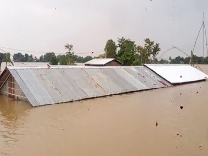 Assam floods: Schools, govt buildings submerge in Nagaon district | Assam floods: Schools, govt buildings submerge in Nagaon district