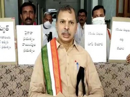 Andhra Congress chief Tulasi Reddy slams 'Jungle raj' of YSRCP government | Andhra Congress chief Tulasi Reddy slams 'Jungle raj' of YSRCP government