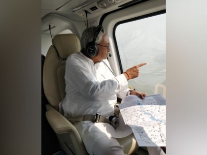 Bihar CM Nitish Kumar conducts aerial survey of flood-affected areas in Madhub | Bihar CM Nitish Kumar conducts aerial survey of flood-affected areas in Madhub