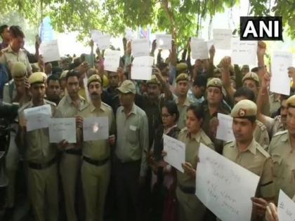 Police personnel stage protest seeking 'justice', 'equality' | Police personnel stage protest seeking 'justice', 'equality'