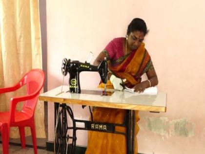 Madurai woman creates home-made cotton sanitary napkins for underprivileged | Madurai woman creates home-made cotton sanitary napkins for underprivileged
