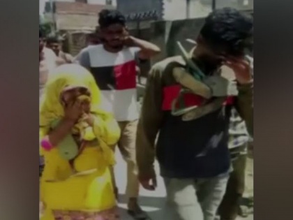 Man and married woman garlanded with shoes, paraded in Haryana's Karnal | Man and married woman garlanded with shoes, paraded in Haryana's Karnal