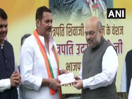 In a setback to NCP ahead of polls, Shivaji's descendant Udayanraje joins BJP | In a setback to NCP ahead of polls, Shivaji's descendant Udayanraje joins BJP