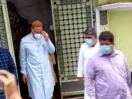 AIMIM chief Owaisi meets family of engineer killed in Srisailam plant fire | AIMIM chief Owaisi meets family of engineer killed in Srisailam plant fire