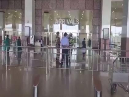 COVID-19: Case against 79 people for gathering at Cochin airport | COVID-19: Case against 79 people for gathering at Cochin airport COVID-19: Case against 79 people for gathering at Cochin airport | COVID-19: Case against 79 people for gathering at Cochin airport