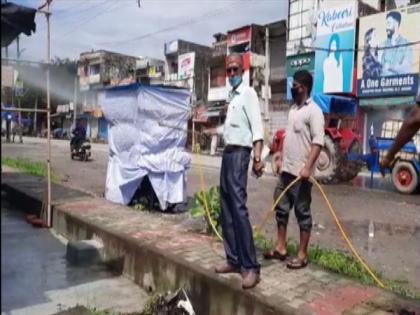 As lockdown begins, administration uses two vehicles to sanitise Uttarakhand's Khatima town | As lockdown begins, administration uses two vehicles to sanitise Uttarakhand's Khatima town As lockdown begins, administration uses two vehicles to sanitise Uttarakhand's Khatima town | As lockdown begins, administration uses two vehicles to sanitise Uttarakhand's Khatima town