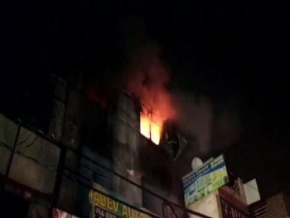 Fire breaks out in Delhi's Uttam Nagar area, fire tenders at spot | Fire breaks out in Delhi's Uttam Nagar area, fire tenders at spot