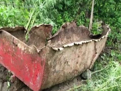 Residents of Chamoli's Nizamula village recover boat buried in natural calamity in 1970 | Residents of Chamoli's Nizamula village recover boat buried in natural calamity in 1970