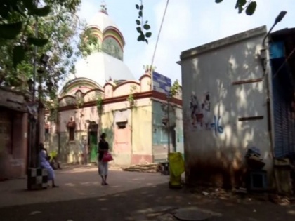 Religious places open in West Bengal from today, oldest Kalighat temple remains closed | Religious places open in West Bengal from today, oldest Kalighat temple remains closed