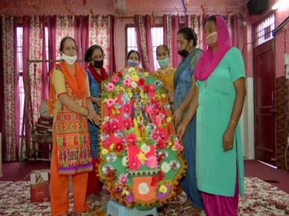 Chandigarh women prepare 7-feet-long eco-friendly rakhi for Lord Hanuman's statue | Chandigarh women prepare 7-feet-long eco-friendly rakhi for Lord Hanuman's statue