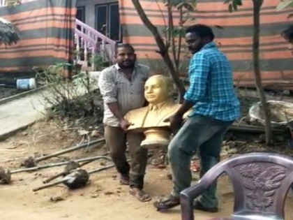 East Godavari: Matter resolved after statue of Ambedkar removed by group belongning to Scheduled Caste | East Godavari: Matter resolved after statue of Ambedkar removed by group belongning to Scheduled Caste