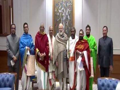 Priests from Tirupati, Srisaila Devasthanam meet PM Modi, offer prasad from holy shrines | Priests from Tirupati, Srisaila Devasthanam meet PM Modi, offer prasad from holy shrines Priests from Tirupati, Srisaila Devasthanam meet PM Modi, offer prasad from holy shrines | Priests from Tirupati, Srisaila Devasthanam meet PM Modi, offer prasad from holy shrines