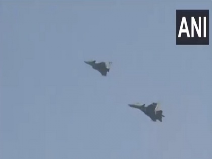 Air Force Day: Air display by Sukhoi Su-30, Rafale at Hindon airbase | Air Force Day: Air display by Sukhoi Su-30, Rafale at Hindon airbase