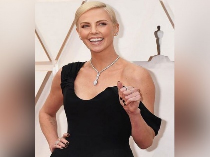 Charlize Theron shares Gwyneth Paltrow's separate-home living's 'my kind of relationship' | Charlize Theron shares Gwyneth Paltrow's separate-home living's 'my kind of relationship'