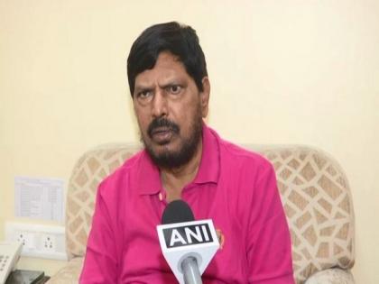 Union Minister Ramdas Athawale supports Rana couple; says MP facing injustice because of being a Dalit | Union Minister Ramdas Athawale supports Rana couple; says MP facing injustice because of being a Dalit