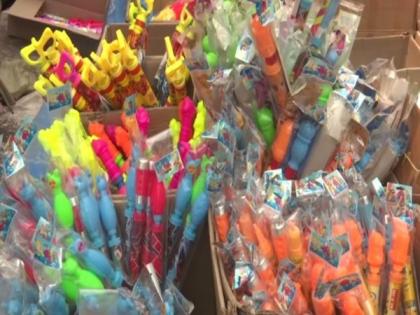 Indian water guns flood markets of Gorakhpur ahead of Holi | Indian water guns flood markets of Gorakhpur ahead of Holi Indian water guns flood markets of Gorakhpur ahead of Holi | Indian water guns flood markets of Gorakhpur ahead of Holi